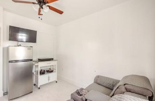 Florida Ridge Apartment | Small cozy apartment