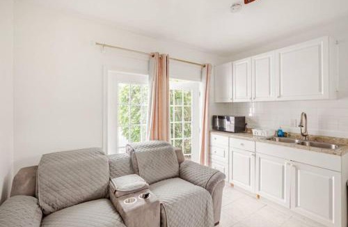 Florida Ridge Apartment | Small cozy apartment