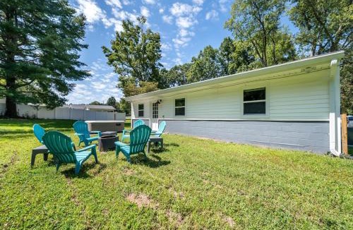 Knoxville House | Smoky Retreat - King Bed - Hot Tub - Near Knox