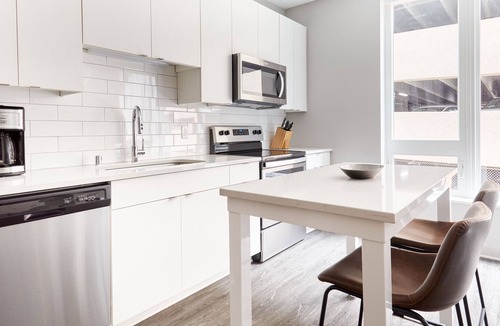 Minneapolis Apartment | Sonder at LUNA | Extended Stay One-Bedroom Apartment w/ Parking