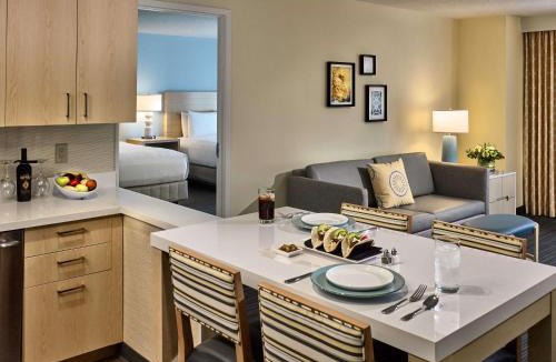 Gwinnett Place Hotel | Sonesta ES Suites Gwinnett Place Atlanta