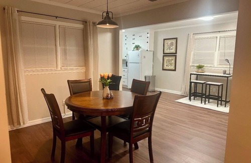 Lyons House | Soothing 3-bedroom house Lyons