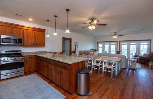 Edisto Island House | Sound Choice:Oceanfront Home;Sunset Views/Dolphin Sightings on St. Helena Sound; Screened Porch