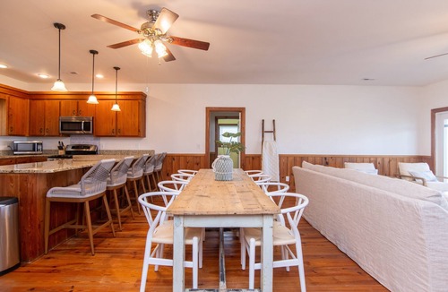Edisto Island House | Sound Choice:Oceanfront Home;Sunset Views/Dolphin Sightings on St. Helena Sound; Screened Porch