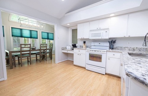 Indian Oaks House | South Cove Cottage 5 bedroom