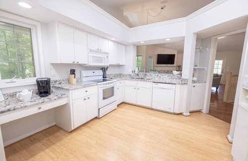 Indian Oaks House | South Cove Cottage 5 bedroom