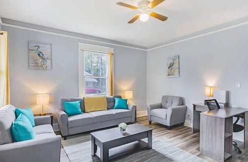 Midtown House | Southern Serenity-3BR w/Fenced Yard