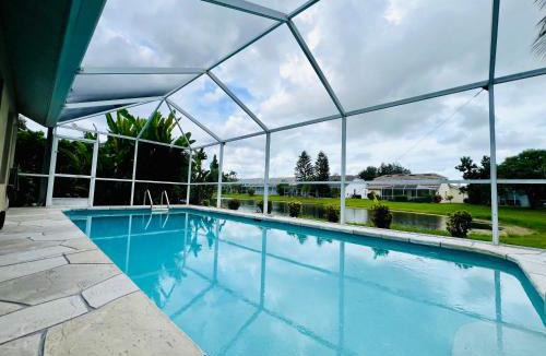 Crown Pointe House | Sovanita House Naples, FL