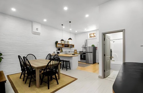 Salley House | Spacious 2-bedroom apartment in Salley near Eudora farms