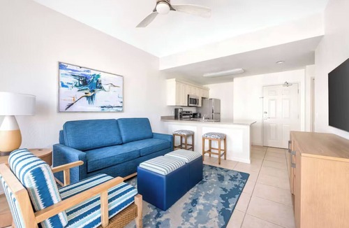 Ormond Beach Hotel | Spacious 2BR Oceanfront Units for Family Stay with Full Kitchen