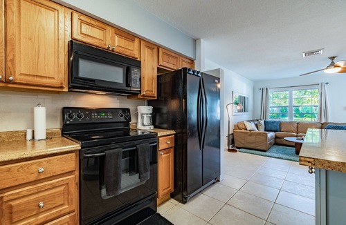 Ozona House | Spacious 3 bed/2 bath House In Ozona/Palm Harbor. INCLUDES KAYAKS & FISHING