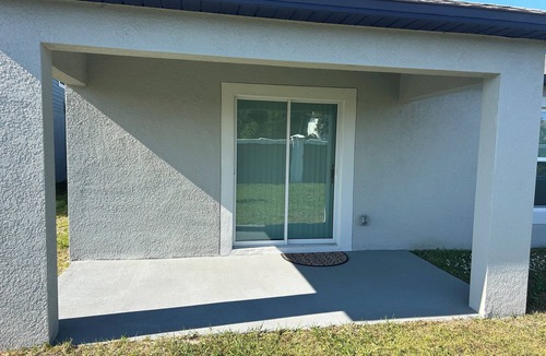 Bearss Plaza House | Spacious 3-bedroom house in superb serene San Antonio with AC