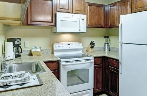 Williamsburg Resort | Spacious 3 Bedroom Lockoff, Full Kitchen, Near CW and W&M -Wyndham Kingsgate