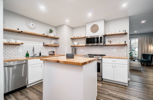Westgate House | Spacious 3Bd 2Bath Home 15 Min from base