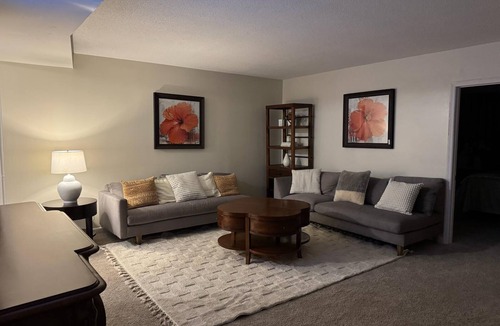 Pine Hills House | Spacious 4-Bedroom Home – Perfect for Families & Groups!