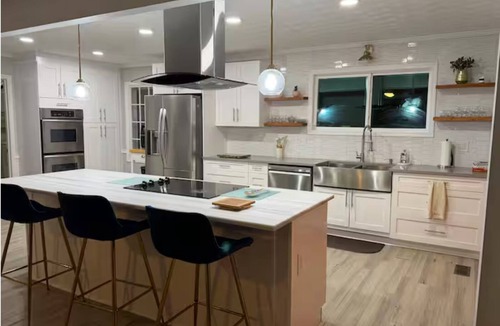 Dacula House | Spacious 4-bedroom house - 316 and Shopping