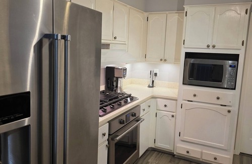 Pooler House | Spacious 4-bedroom house in delightful old Pooler close to I-95