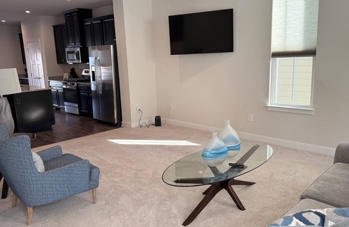 Deep Creek South House | Spacious 4-bedroom townhome with private dock, fitness center, dog park & more