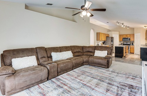 Deltona Lakes House | Spacious 4BR Home in Deltona w/Screened Porch!