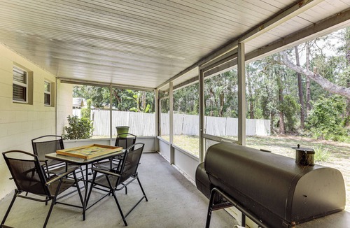 Deltona Lakes House | Spacious 4BR Home in Deltona w/Screened Porch!