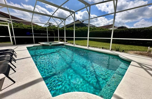 Lake Davenport Estates Villa | Spacious 5BR Gated Resort Villa w/Private Pool & Spa – Near Disney!