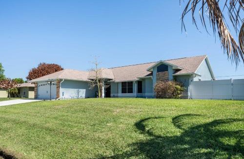 Sebastian Highlands House | Spacious 5BR Pool Oasis Near Disney Resort