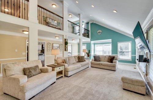 Anderson House | Spacious Anderson Home Great for Group Retreats