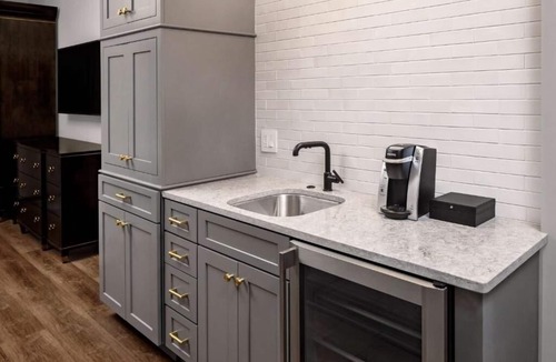 Ansonborough Hotel | Spacious Charleston Base w/Balcony & Kitchen l Near King Street -2.1 miles Away