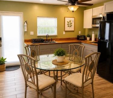 Cape Coral Apartment | Spacious coastal Getaway