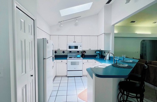 Vero Beach House | Spacious Florida Pool Retreat - 15 min from beach