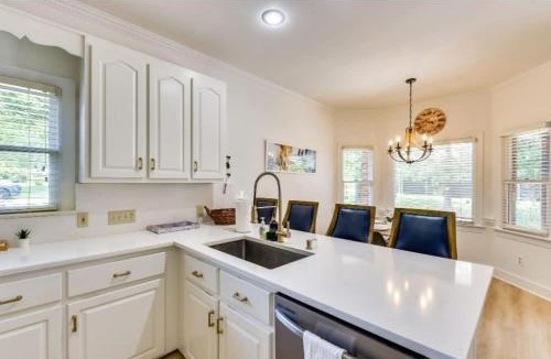 Cabarrus County House | Spacious Home-Game Room - Private Pond - Sleeps 16