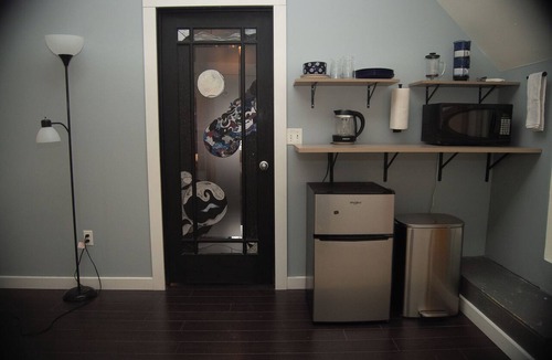 Pullman House | Spacious House Downtown Pullman- Sleeps up to 16