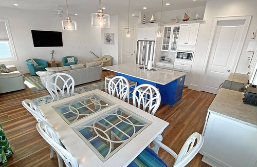 Atlantic Beach House | Spacious House with prime Beach access
