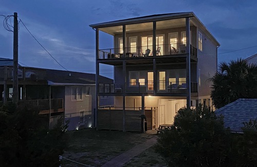 Atlantic Beach House | Spacious House with prime Beach access