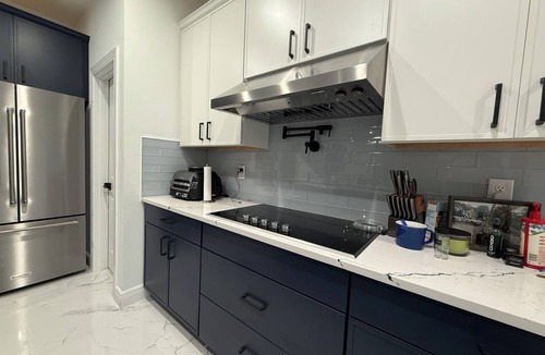 St. Cloud House | Spacious New 4BRHome Near Disney, Universal & Central Florida Attractions.