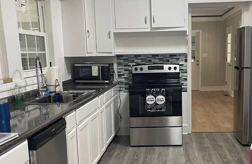 Lumberton House | Spacious, Newly Renovated 3BR Gem in Lumberton