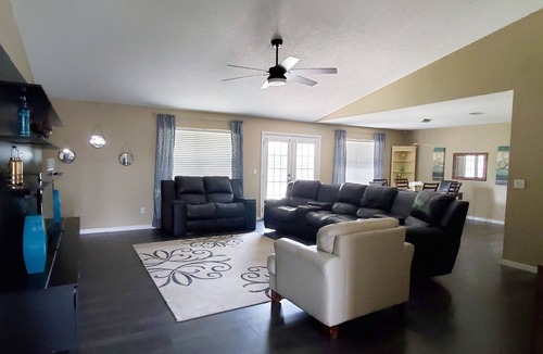 Deltona Lakes House | Spacious open concept home near the beaches and Disney attractions