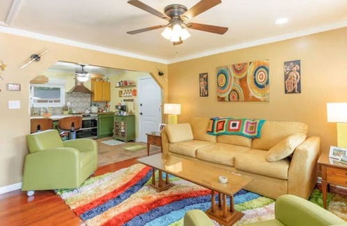 Pine Forest House | Spacious Quiet Area Perfect for Work/Family Stays