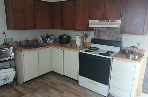 Midtown Apartment | Spacious resting spot in peaceful Savannah with AC