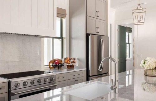 Thunderbolt Condo | Spacious Savannah Home | Pool, Spa & Greens