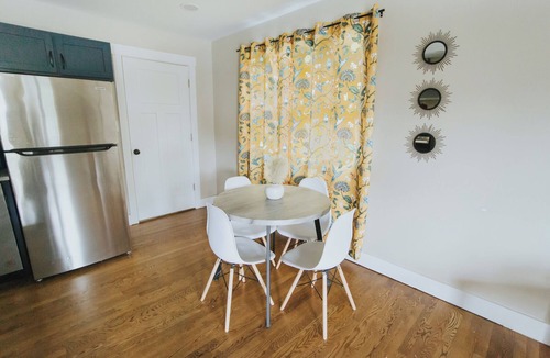 East Raleigh House | Spacious & Stylish– Near Downtown Raleigh