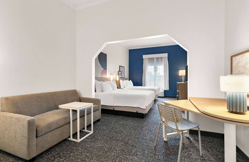 Commerce Hotel | Spark by Hilton Commerce, GA