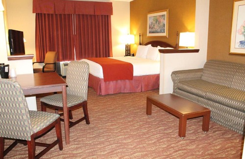 Paducah Hotel | Spark by Hilton Paducah