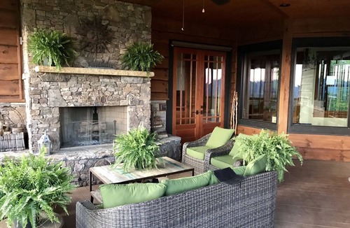 Nantahala House | Spectacular mountain view! Minutes to hiking, whitewater, fishing