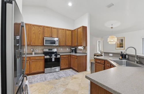 Port Saint Lucie House | Splash & Stay Villa w/Heated Pool BBQ