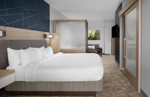 Myrtle Beach Hotel | SpringHill Suites by Marriott Myrtle Beach Oceanfront