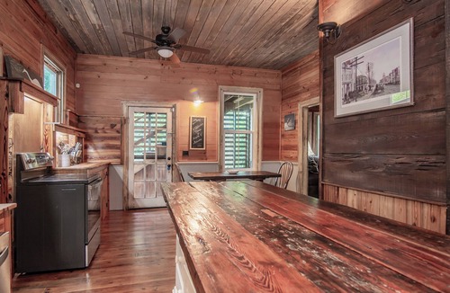 Georgetown House | St. Germaine 3 Bedroom Updated historical home in Georgetown SC MAIN LEVEL