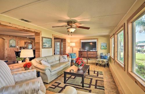 Crescent City House | St Johns River Canal Home w/Grill!