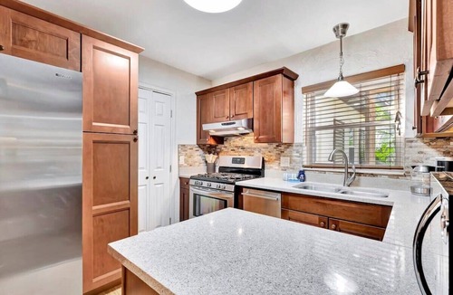 Fossil Park House | St Pete Hideaway w/Pool- Pet friendly