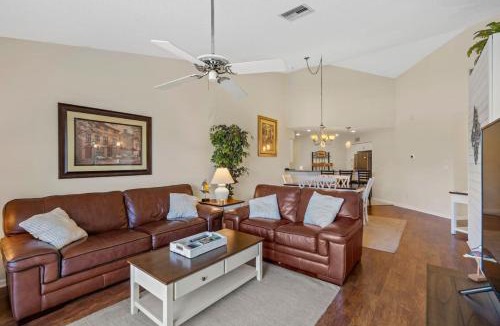 Isla del Sol House | St Pete Isla Del Sol Vista Verde E 7 249 Pool 2 2